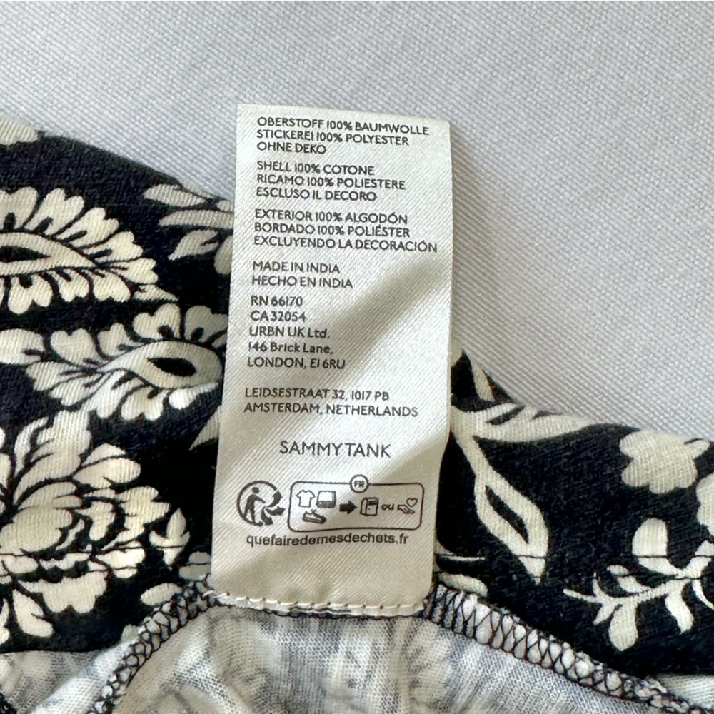 Free People Sammy Tank Top Camisole Black/Cream Floral Size XLarge NWT - Picture 12 of 13